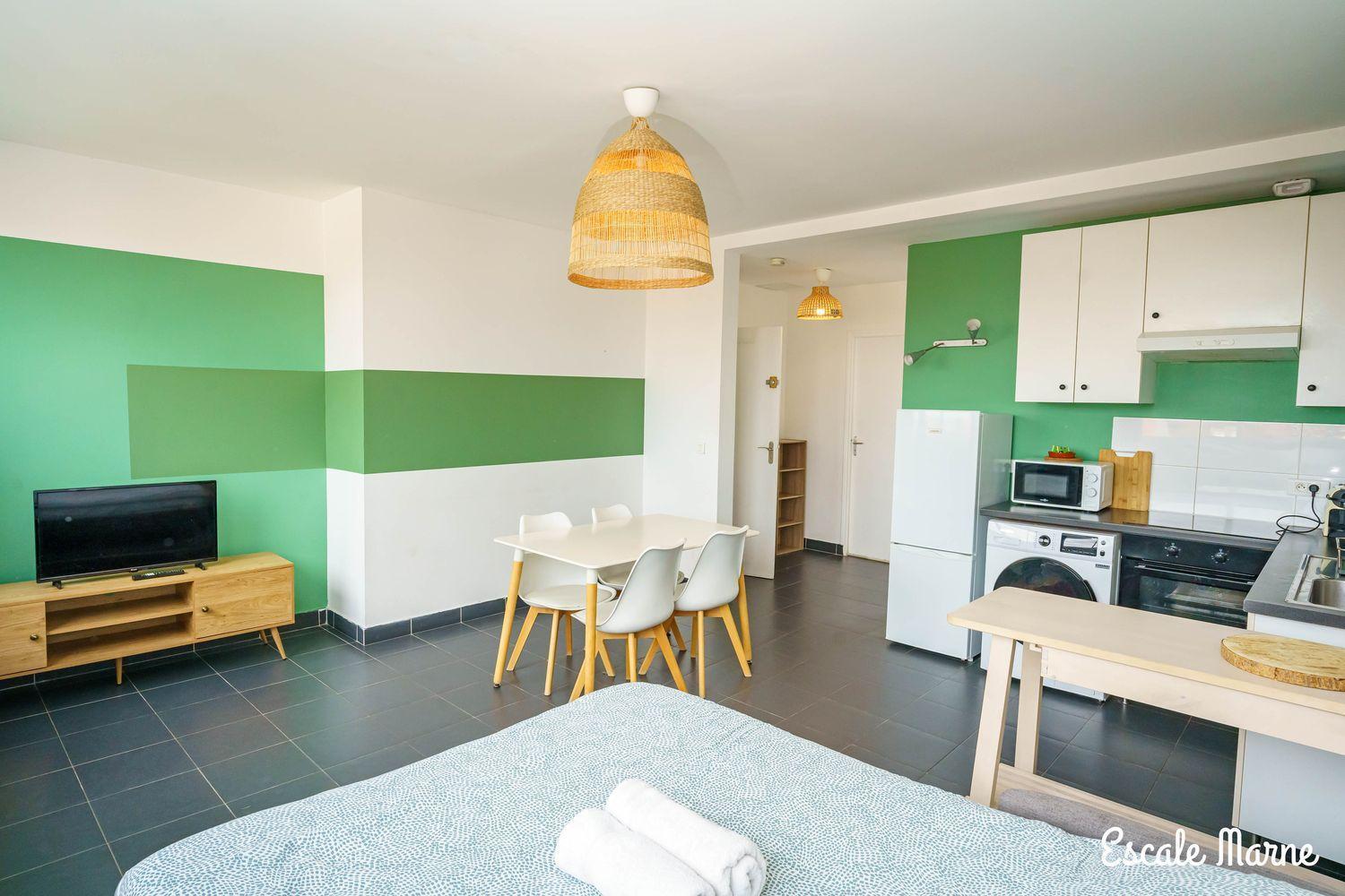 Escale-Marne Fr - 201 - Free Parking - Free Luggage Storage - All Equipped - Linen Included - Washing Machine - Luxury Emma Mattress 160X200 - 10Mn Walk Metro 8 - Rer A - Panoramic View - From 1 To 6 Guests Maisons-Alfort Exterior foto
