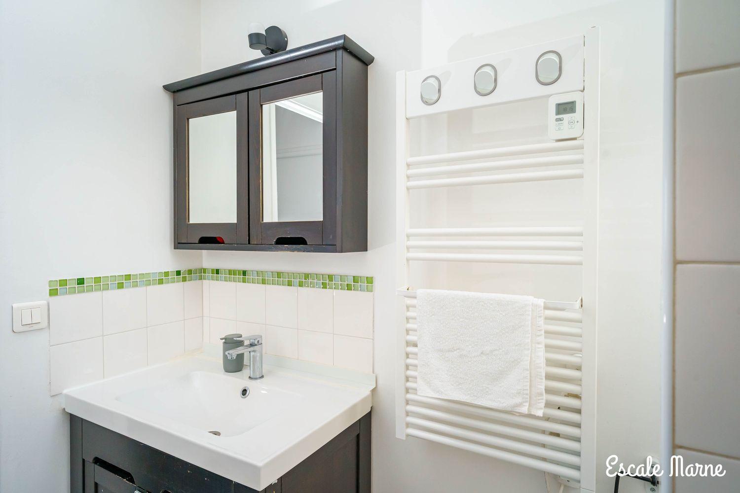 Escale-Marne Fr - 201 - Free Parking - Free Luggage Storage - All Equipped - Linen Included - Washing Machine - Luxury Emma Mattress 160X200 - 10Mn Walk Metro 8 - Rer A - Panoramic View - From 1 To 6 Guests Maisons-Alfort Exterior foto